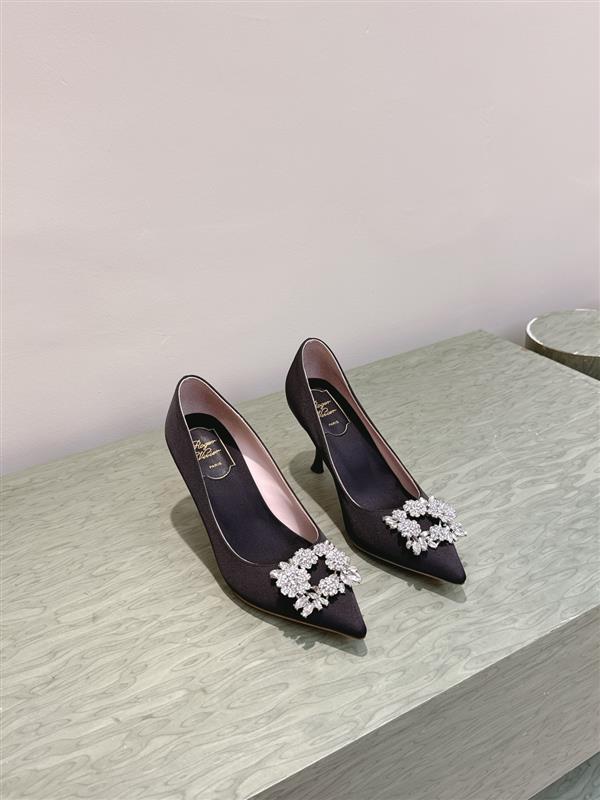 20251127171740840 310